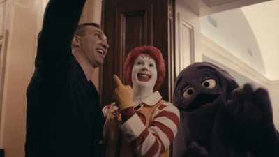 Hey, it's Ronald,
look who I met at the Capitol. - Klitschko: More Than a Fight