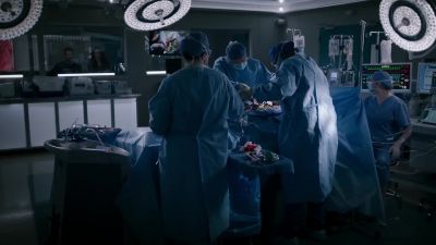 Hey, it's Sammie. - The Resident