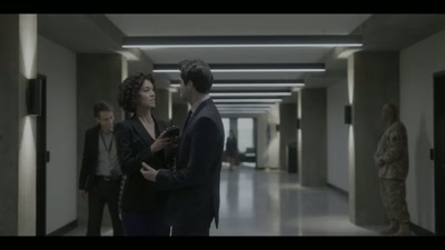 - Hey, I've been looking for you.
- Sorry, can't really talk now... - The Recruit