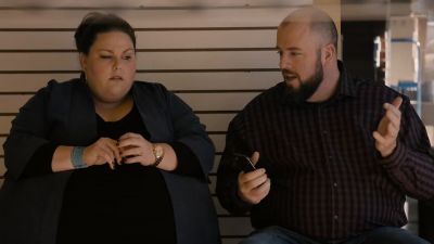 Hey, I've got a camera right here. - This Is Us