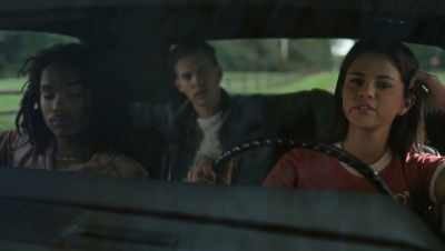 Hey, Jack, will you check your phone
and see where we are exactly? - The Dead Don't Die