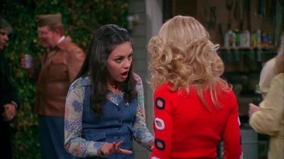 Hey Jackie Who's that hot guy you brought with you - That '70s Show