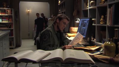 Hey, Jackson, what are you doing? - Stargate SG-1