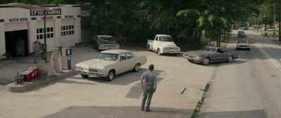 Hey, Jeb. We got customers. - The Best of Enemies