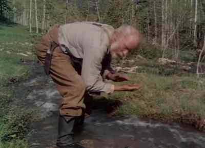 Hey, Jesse!
Why don't you get a pan and do it right? - The Naked Spur