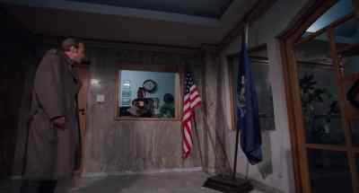 Hey, Johnny, what do you know? - The Mangler
