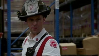 - Hey, kid. - Chicago Fire