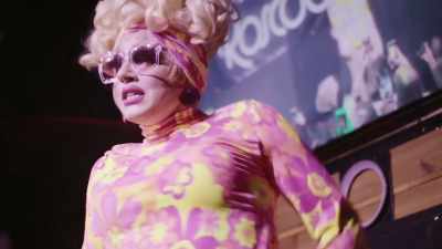 # Hey kitty girl - Trixie Mattel: Moving Parts