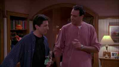 Hey, you know who I loved
when I was a kid? - Everybody Loves Raymond