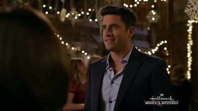 Hey, we know you wish
someone else was here, - Christmas Wonderland