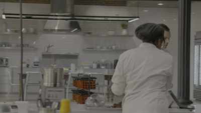Hey, ladies. We don't know
how long Thiago will be gone. - School of Chocolate