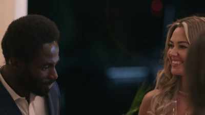 Hey!
[laughter] - Swindler Seduction