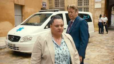 Hey, Lemoine,
piss off or I'll have you arrested! - Murder in Provence