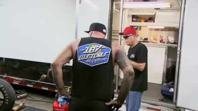 Hey. Let's go ahead and put
all the torque converter bolts - Street Outlaws No Prep Kings Team Attack