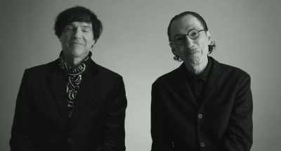♪ Hey, Lisa,
they're having a big party ♪ - The Sparks Brothers