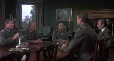 Hey, look, here come the Yanks. - Von Richthofen and Brown