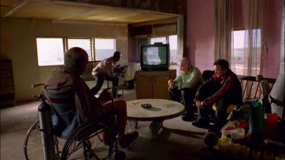 Hey, look. Look. - Breaking Bad