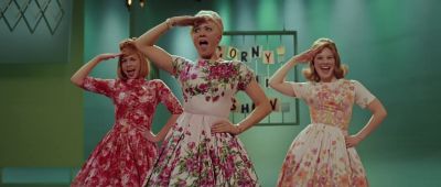 Hey look out for that movin' van - Hairspray