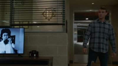 - Hey, look who's back already. - Chicago Fire