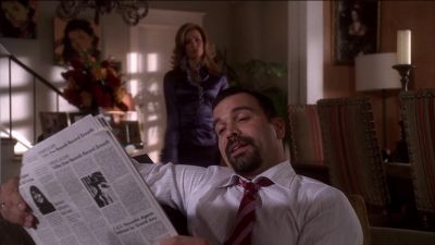 HEY, LOOK WHOSE
PLASTIC HANDCUFFS GOT TAKEN OFF. - Desperate Housewives