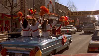 Hey, looks like Smallville won again. - Smallville
