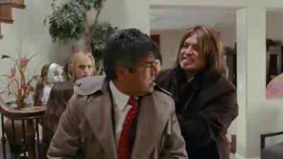 Hey, loosen these things up. - The Spy Next Door