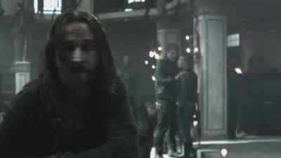 Hey, Lyle? - Falling Skies