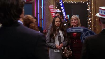 Hey, you made it. - Smallville