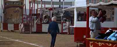 Hey, Maggie! - Roustabout