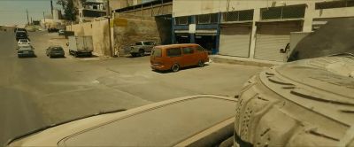 Hey, maintain the two car
lengths between us, all right? - SEAL Team