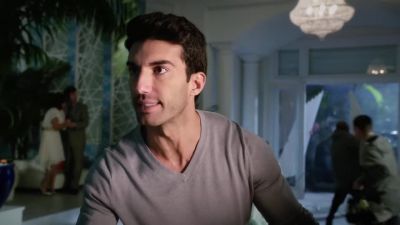 Hey, make an announcement.
It's no longer safe for anyone - Jane the Virgin