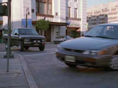 Hey, man, you all right? - Lois & Clark: The New Adventures of Superman