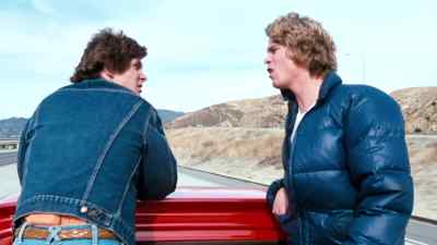 Hey, man, that guy's
gonna lose his load. - CHiPs