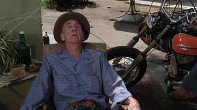Hey, man.
How come that cat ain't moving? - Every Which Way but Loose