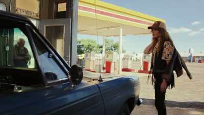 Hey, man, uh, is there a motel
or something around here? - Poker Face