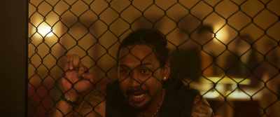 Hey, Mateo! Hang in there, man!
Come on, you can do it! - Sri Asih