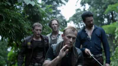 Hey, maybe...
Maybe we should head back, huh? - Hard Target 2