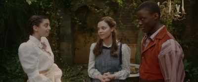 - Hey, this modern one
is pretty smart too. - Theodosia