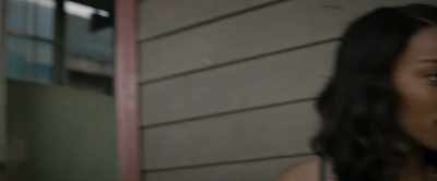 - Hey, Mom.
- Ashley, baby, - Don't Let Go