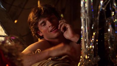 Hey, mom. - Smallville