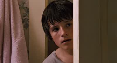 - Hey, Mom. - Bridge to Terabithia