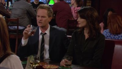 - Hey, Mom?
- Yeah- I'm in here- - How I Met Your Mother