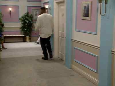 Hey, Mrs. Robertson,
how you doing? - The Fresh Prince of Bel-Air