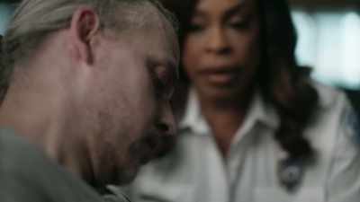 Hey,
my name's Regina. - The Rookie: Feds