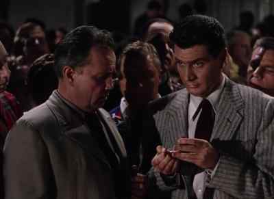 Hey, that needle isn't pointing north! - The War of the Worlds