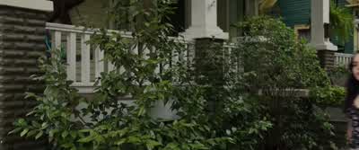 Hey, neighbor-slash-boyfriend. - The DUFF