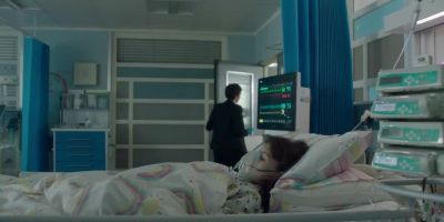 Hey, Nikki, we're in Gravesend. - Silent Witness