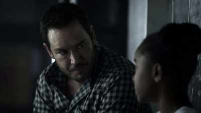 Hey, no.
I'm not going anywhere. - The Passage