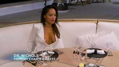 - Hey now.
- Keep the ladies inside. - Below Deck Sailing Yacht