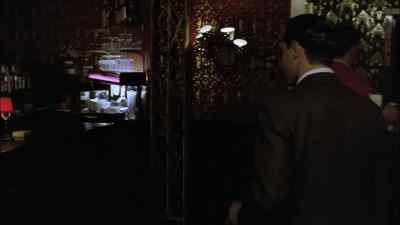 - Hey, Number Two. You'r e her e early!
- Charlie, how are you? - Big Night